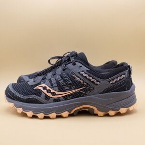 Saucony Excursion TR 12 Peach Grey Hiking Trail Shoes S10451-2 Women's Size 6.5